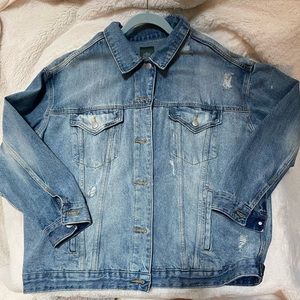 Denim jean jacket - distressed